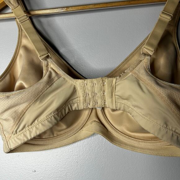 Title Nine Cuz She Says So Underwire Sports Bra Women's 34DD  Nude High Impact - Picture 3 of 8